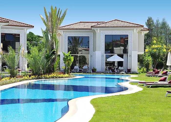 Resort Paloma Oceana 5*