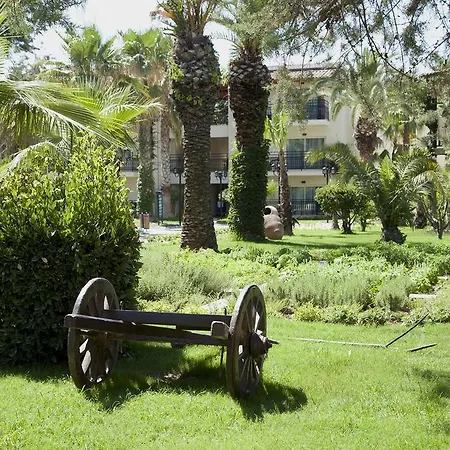 Paloma Oceana منتجع