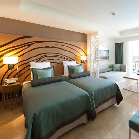 Paloma Oceana אתר נופש 5*