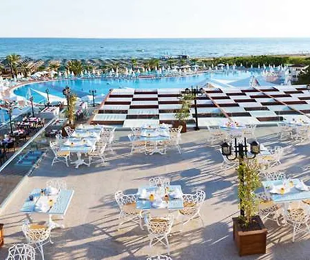 Курортний комплекс Paloma Oceana 5*