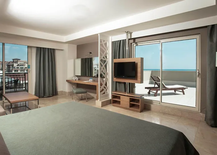 Paloma Oceana Complex