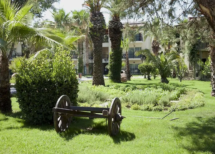 Paloma Oceana Complex