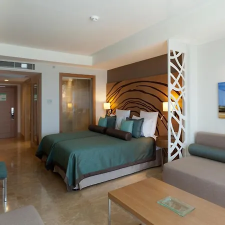Paloma Oceana 度假村