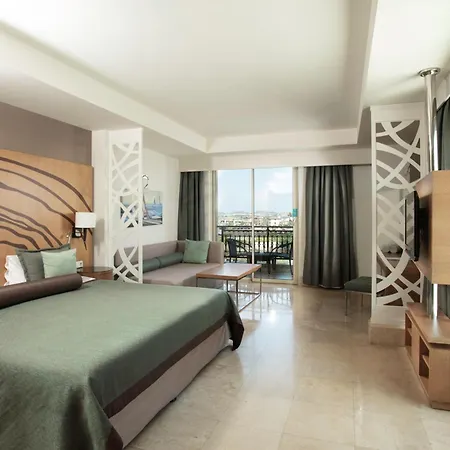 Paloma Oceana 度假村 5*