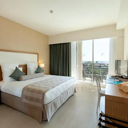 Paloma Oceana 5*