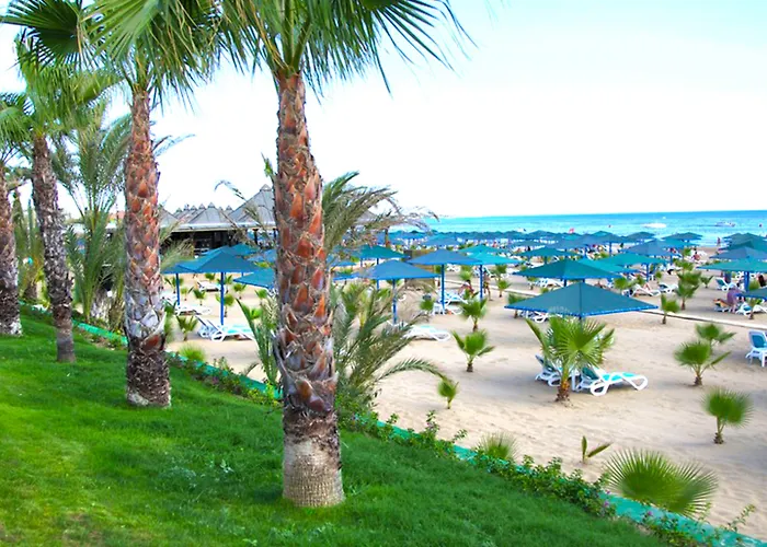 منتجع Paloma Oceana 5*
